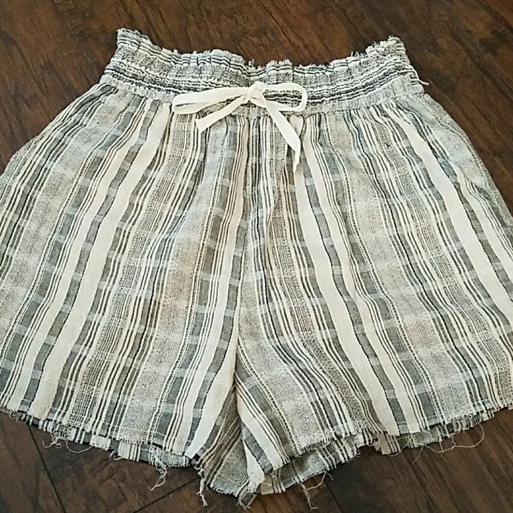 BKE high waist shorts